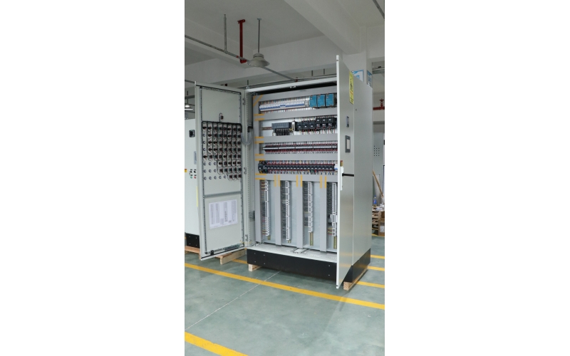 PLC控制柜在空調行業(yè)的應用